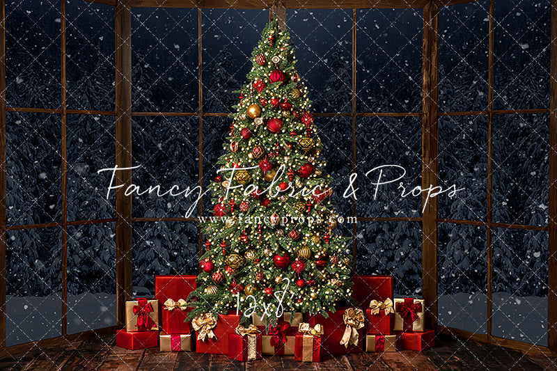 Red & Gold Bay Window - Room