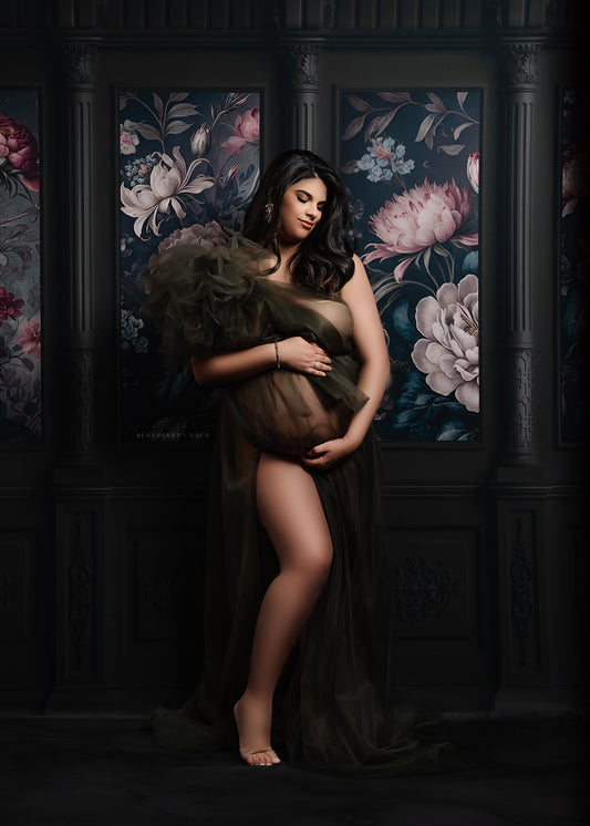 Moody Ebony Wainscoting Wall - With Sweep Option