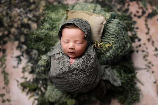 Painted Lemon Leaf - Petite