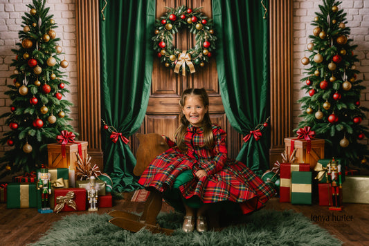 Emerald Oak Holiday - with Sweep Option