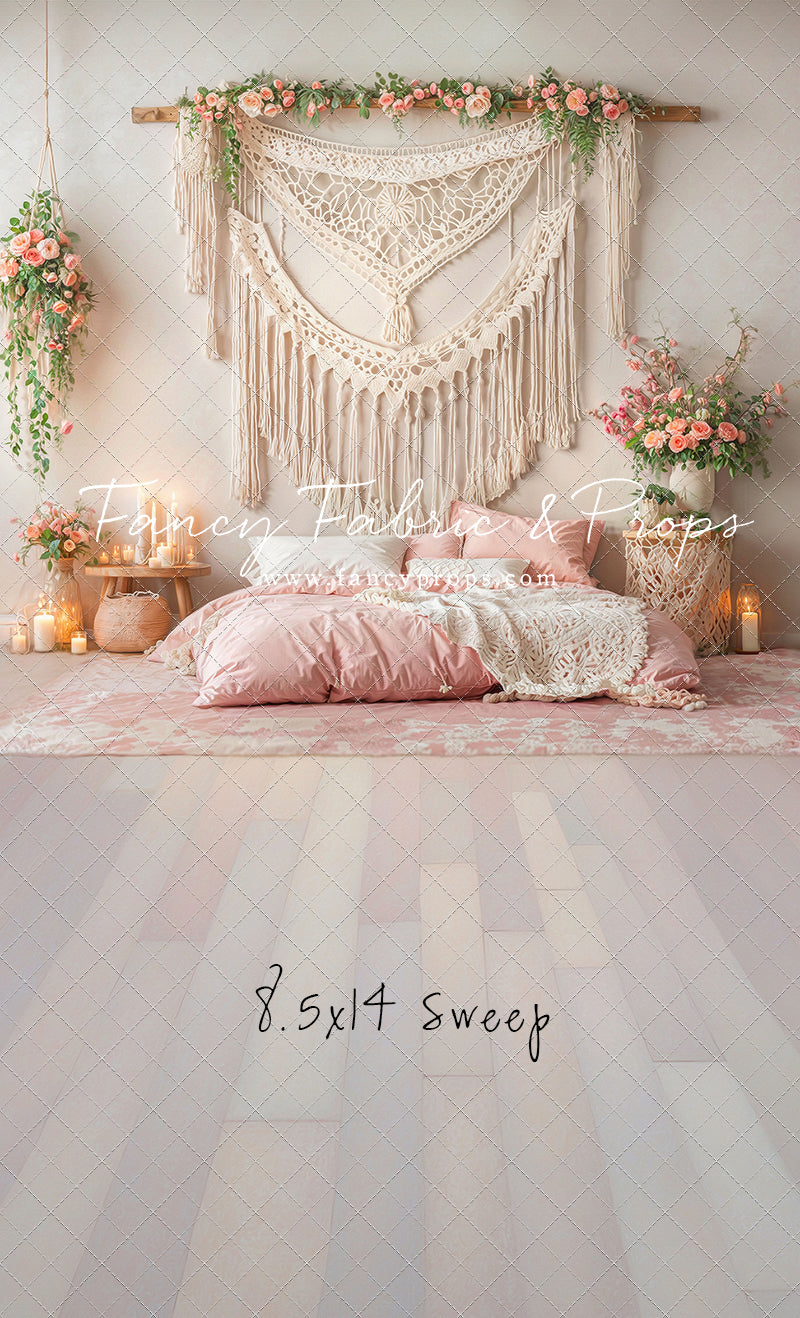 Mama's Corner - With Sweep Option
