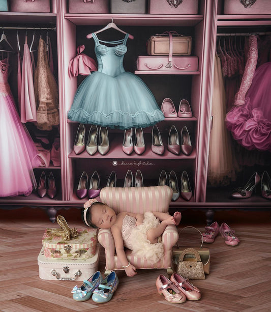 Barbie's Fabulous Wardrobe - Blue Dress - 60x50" - Plus Sweep Option - Littles Collection