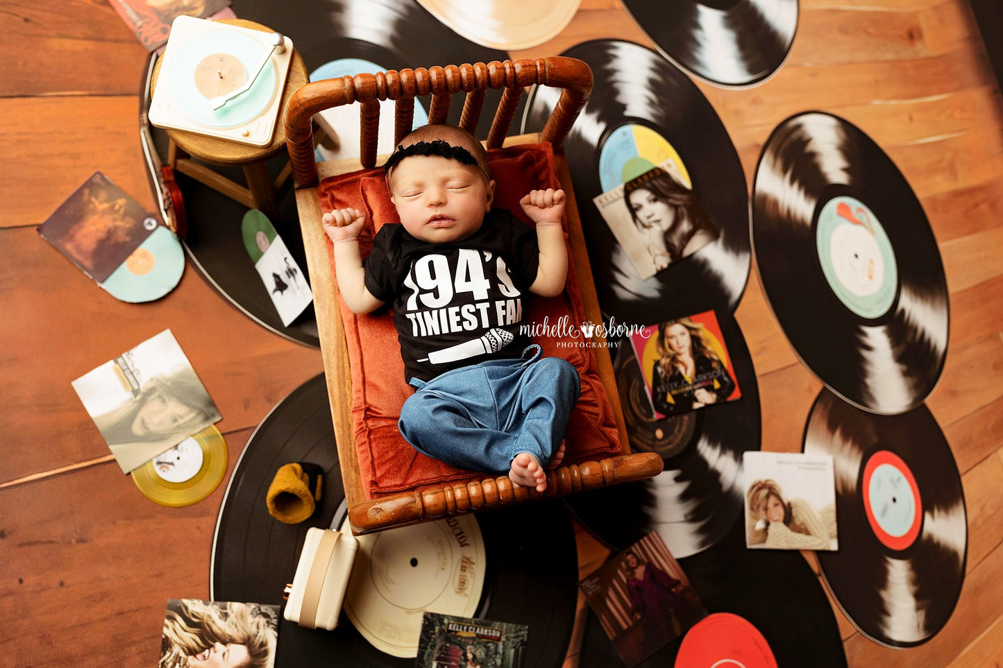 Vinyl Revival Room - Records Floor Version