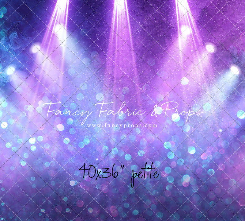 Center Stage - Petite