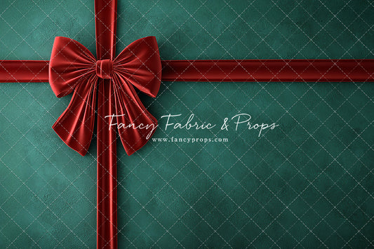 Holly & Velvet - With Sweep Option