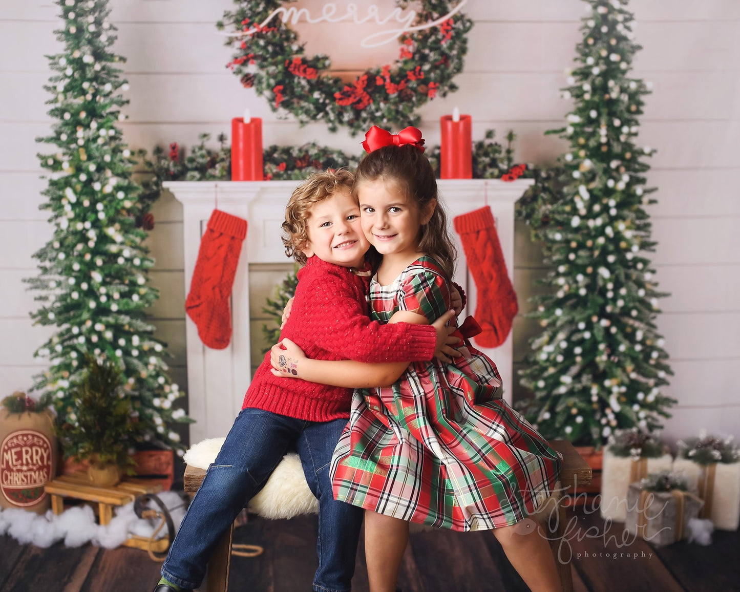 Shiplap Holiday Mantle Room