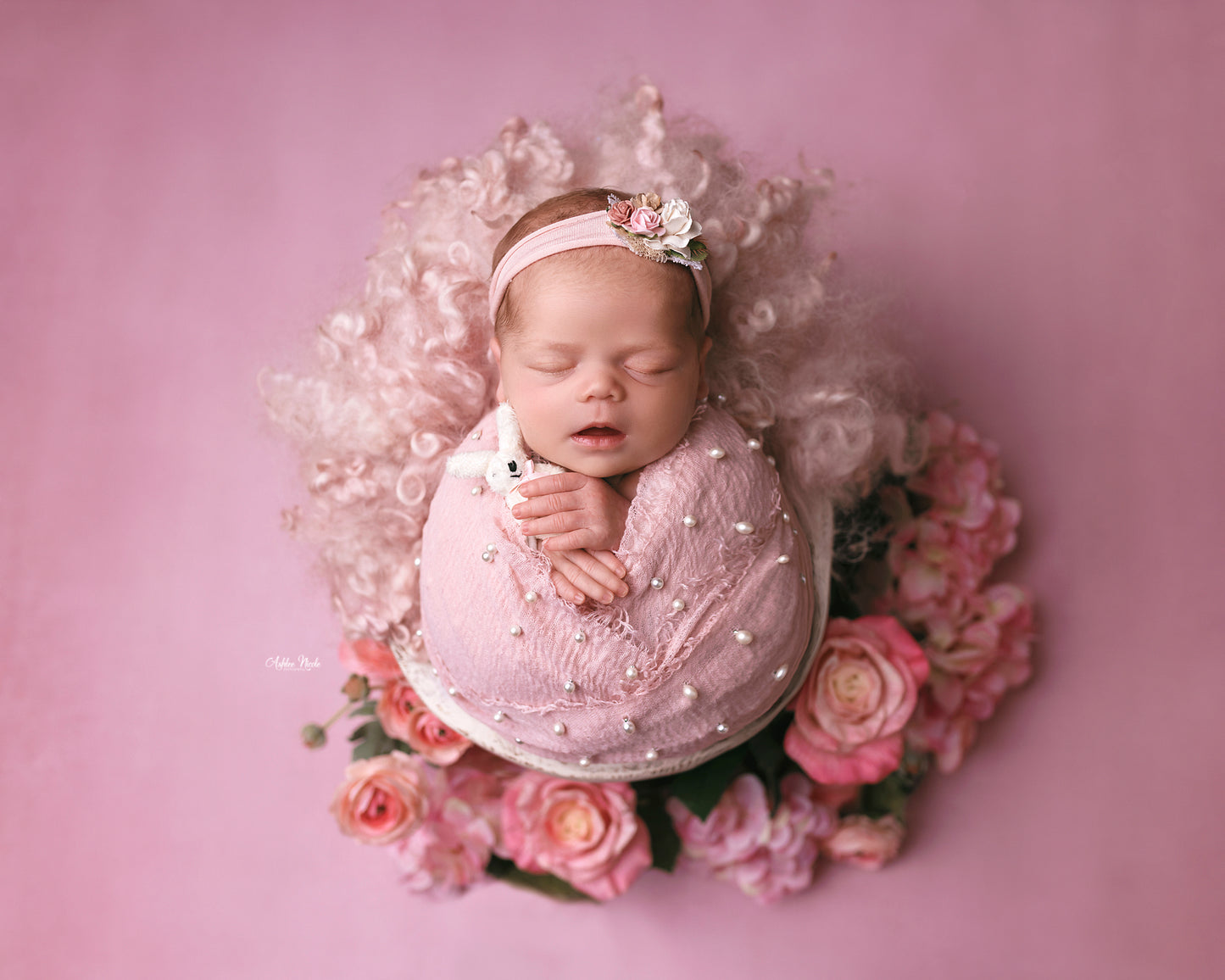 Enchanting Strawberry - Petite