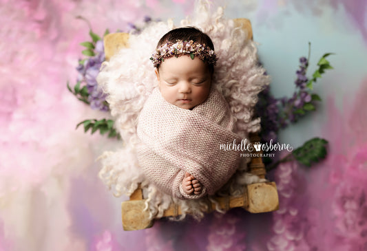 Lovely Wisteria - Petite