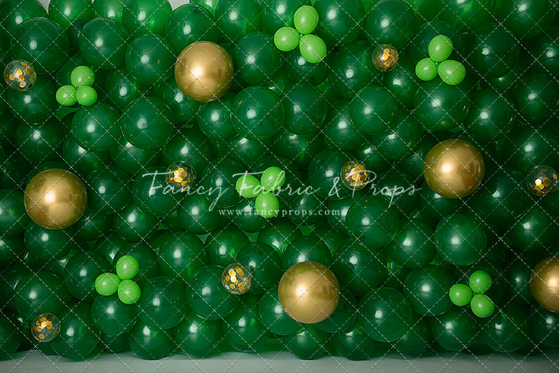 Lucky Balloon Wall