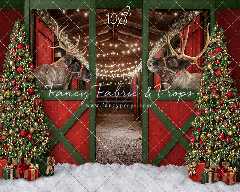 Santa's Jolly Reindeer Stable - Room