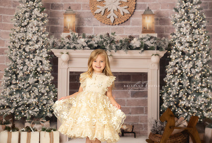 Classy Lofthouse Mantle 2pc Room