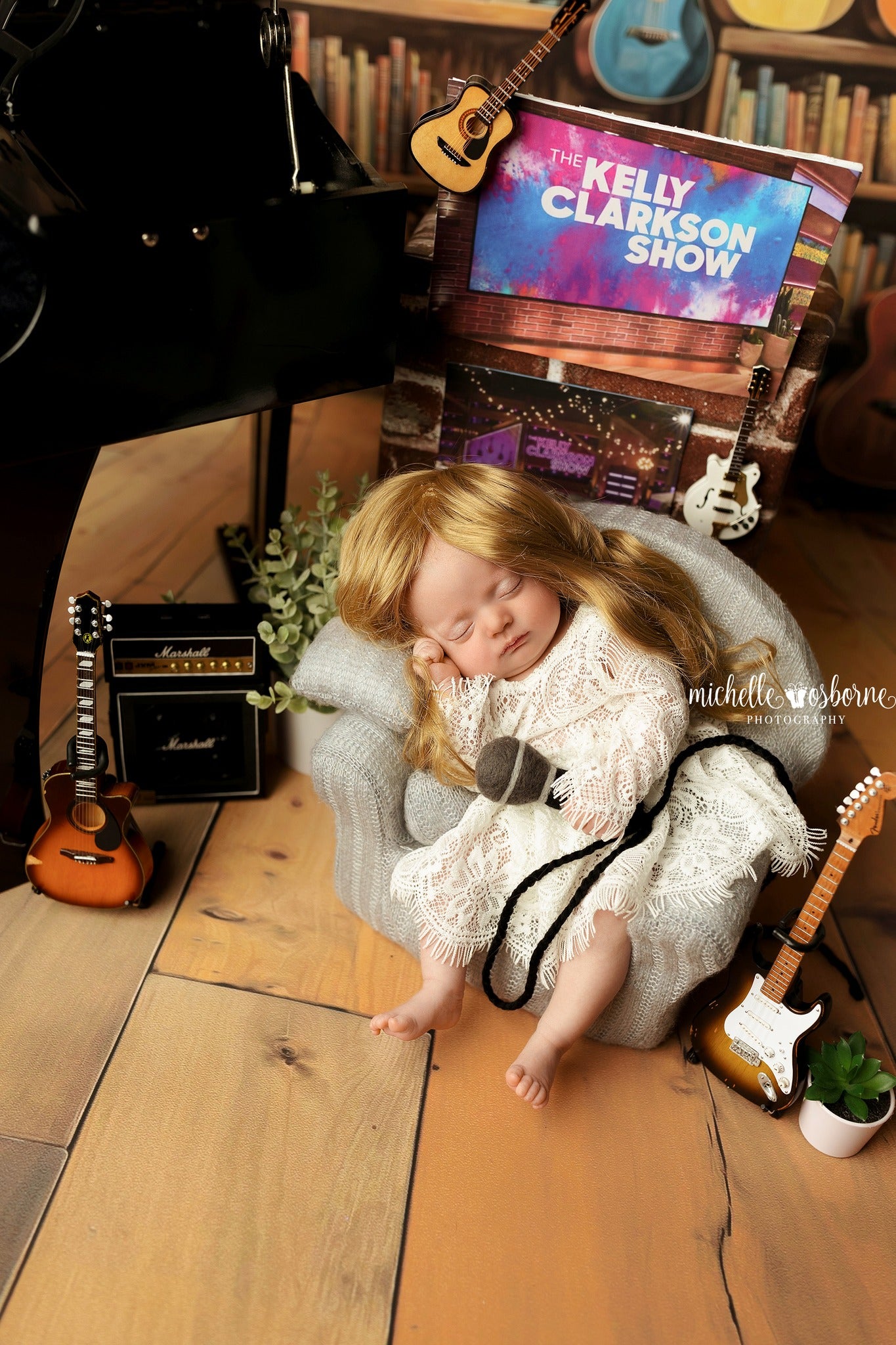 Scenic Acoustic Alcove