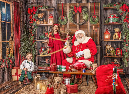 Santa's Antique Collection - Room