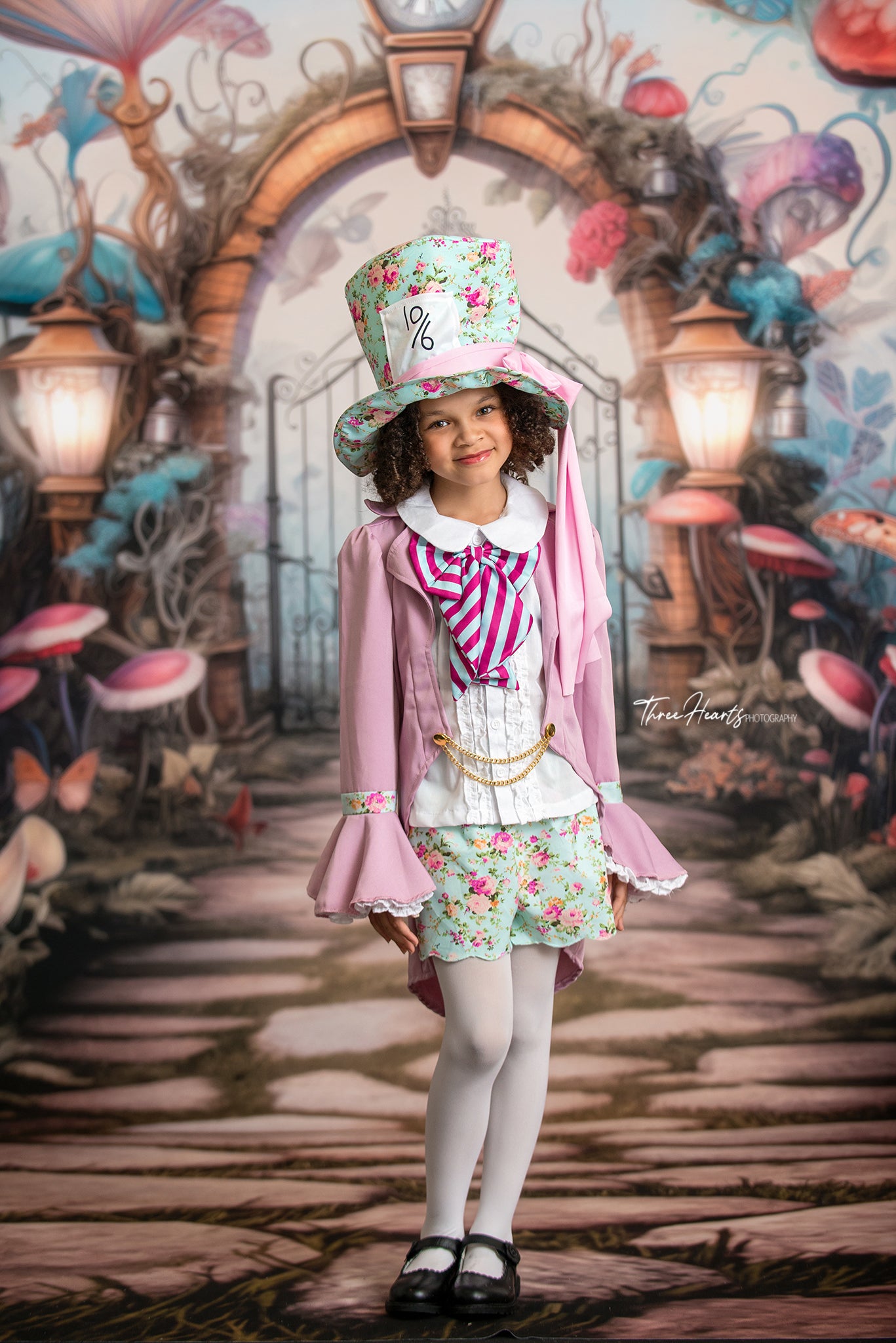 Wonderland Gates- With Sweep Option