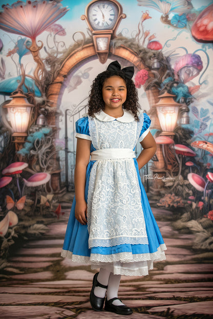 Wonderland Gates- With Sweep Option