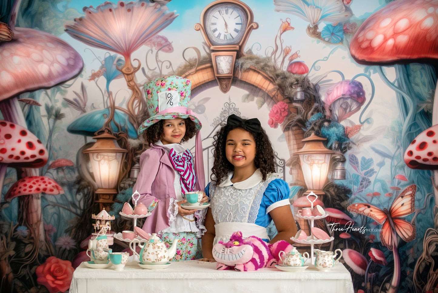 Wonderland Gates- With Sweep Option