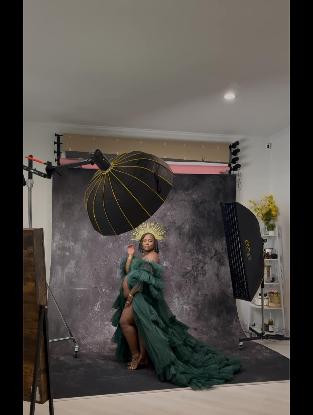 Easiframe Backdrop Sweep System – Fancy Fabric & Props