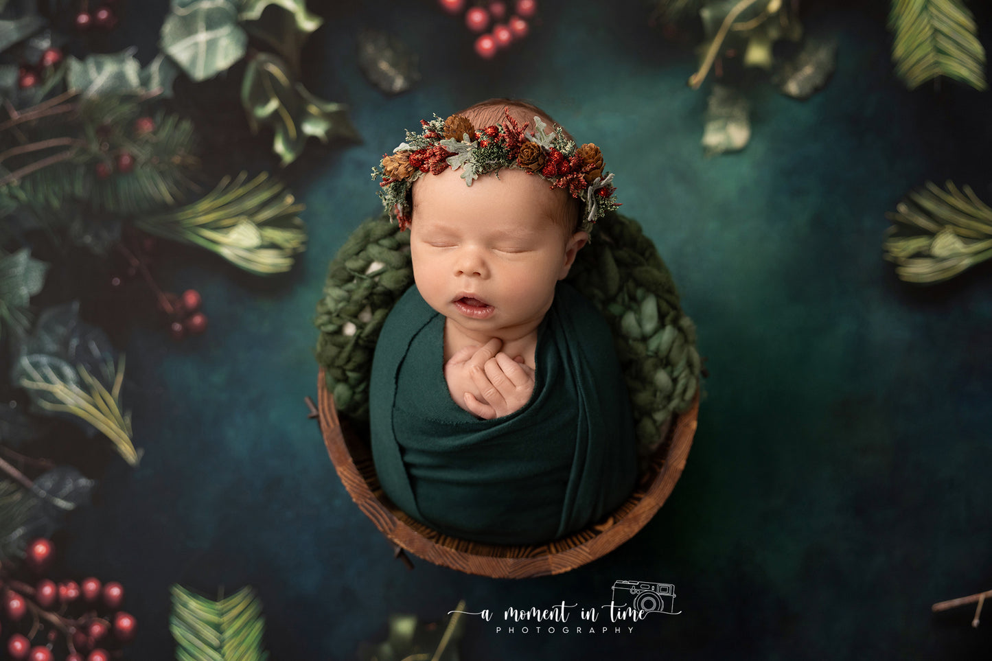 Evergreen Holiday - Petite