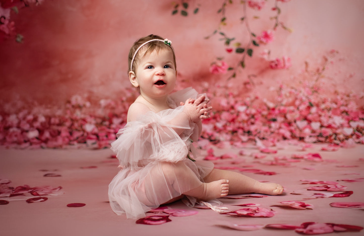 Cascading Rose Canvas - Sweep Sizes Only