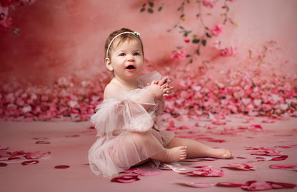 Cascading Rose Canvas - Sweep Sizes Only