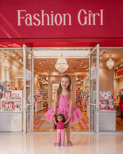 Chic Boutique - With Sweep Option