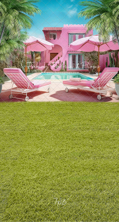 Barbie's Poolside Vacation - Grass Floor - With Sweep Option