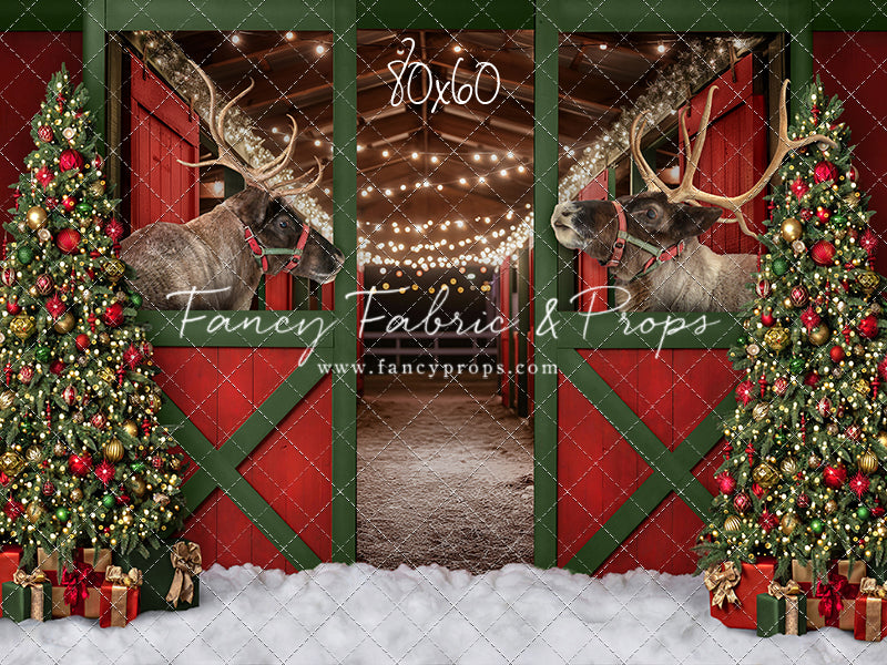 Santa's Jolly Reindeer Stable - With Reindeer