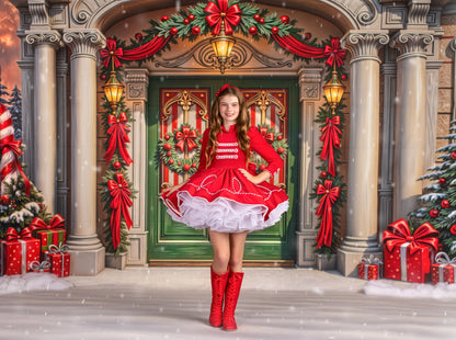 Santa's Sweet Entrance - with Sweep Option