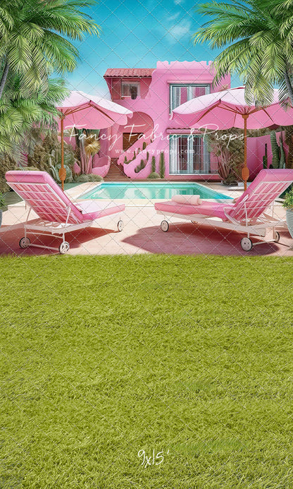 Barbie's Poolside Vacation - Grass Floor - With Sweep Option