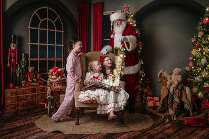 A Royal Christmas Affair Room