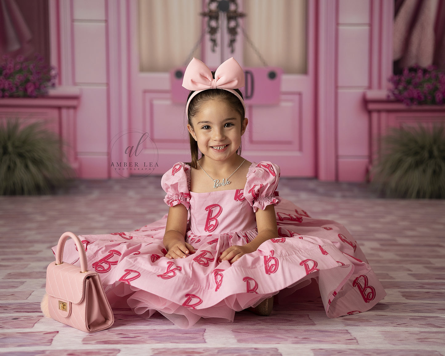 Barbie Boutique - With Pink Brick - With Sweep Option