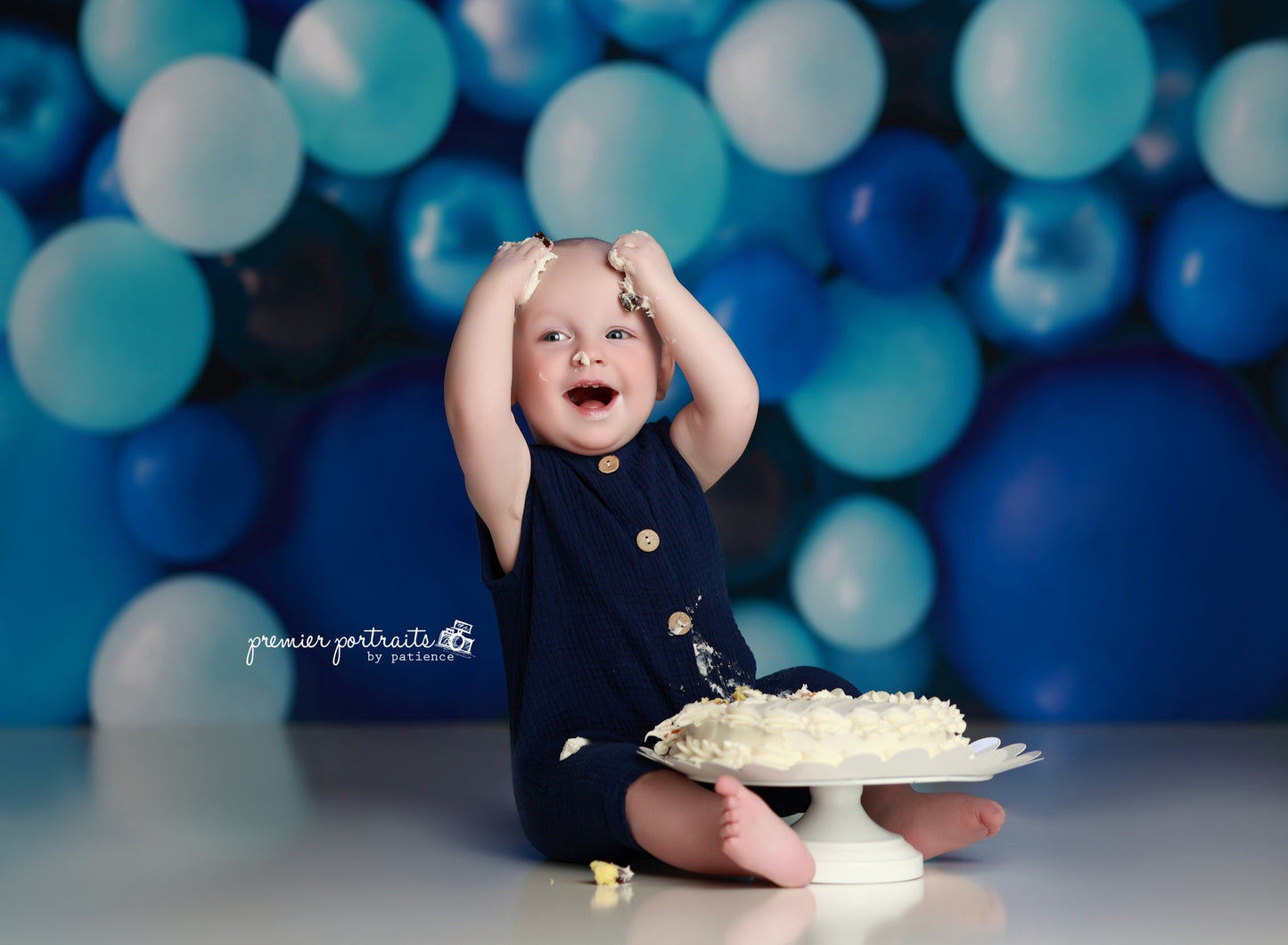 Bubble Blues Balloon Wall