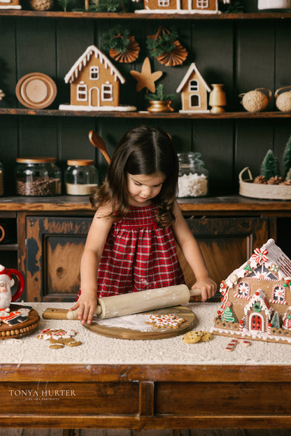 Christmas Kitchen Charm - With Sweep Option