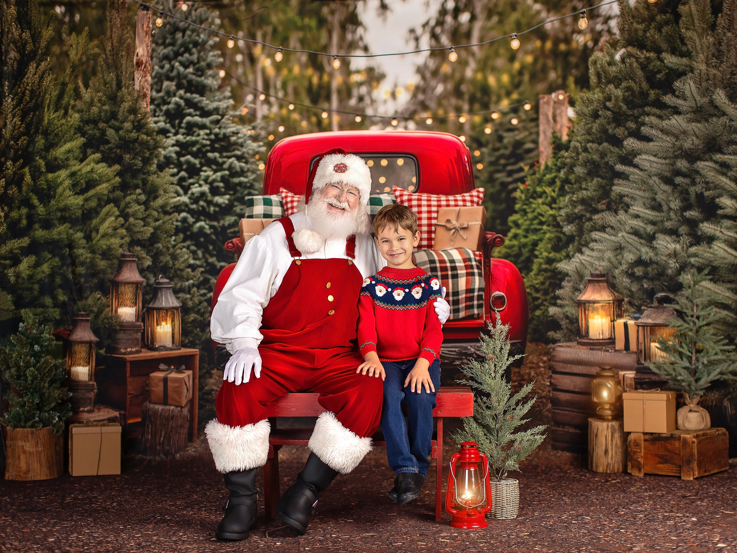 Classic Holiday Tree Farm - Room