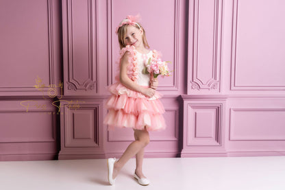 Classic Pink Victorian Wall - With Sweep Option