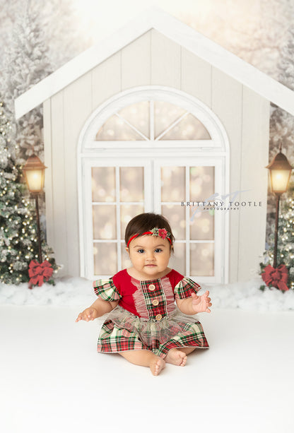 Classy Christmas Cottage 2pc Room