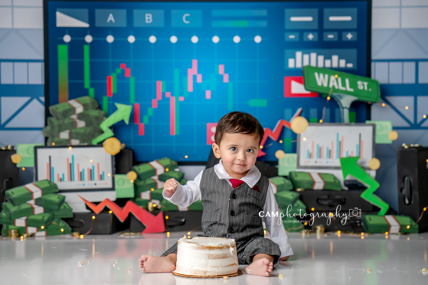 RTS Closing Bell - 80x60" Fleece - Large Crease - 65% Off