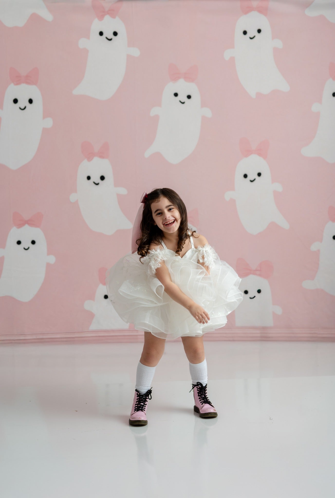 Coquette Ghosts - With Sweep Option