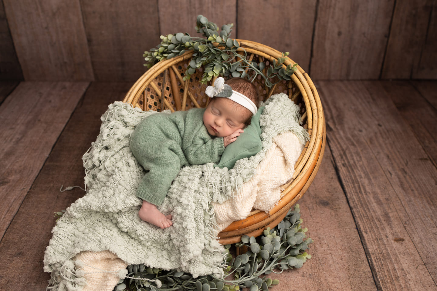 CwtchiCoo Wood Planks