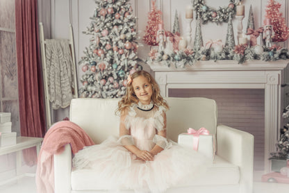 Pretty Pastel Mantle 2pc Room