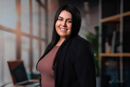 Self Made - Horizontal Headshot Photography Backdrop