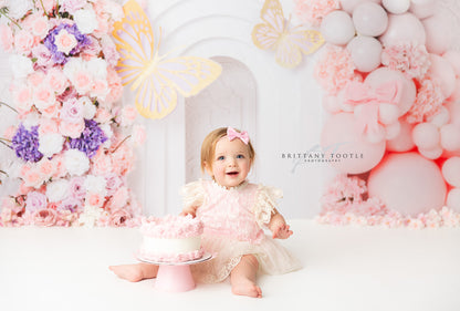 Elegant Blooming Arch