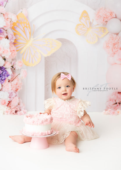 Elegant Blooming Arch