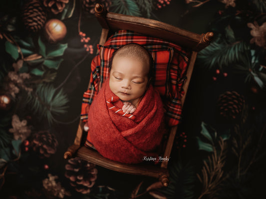 Elegant Evergreen Holiday - Petite