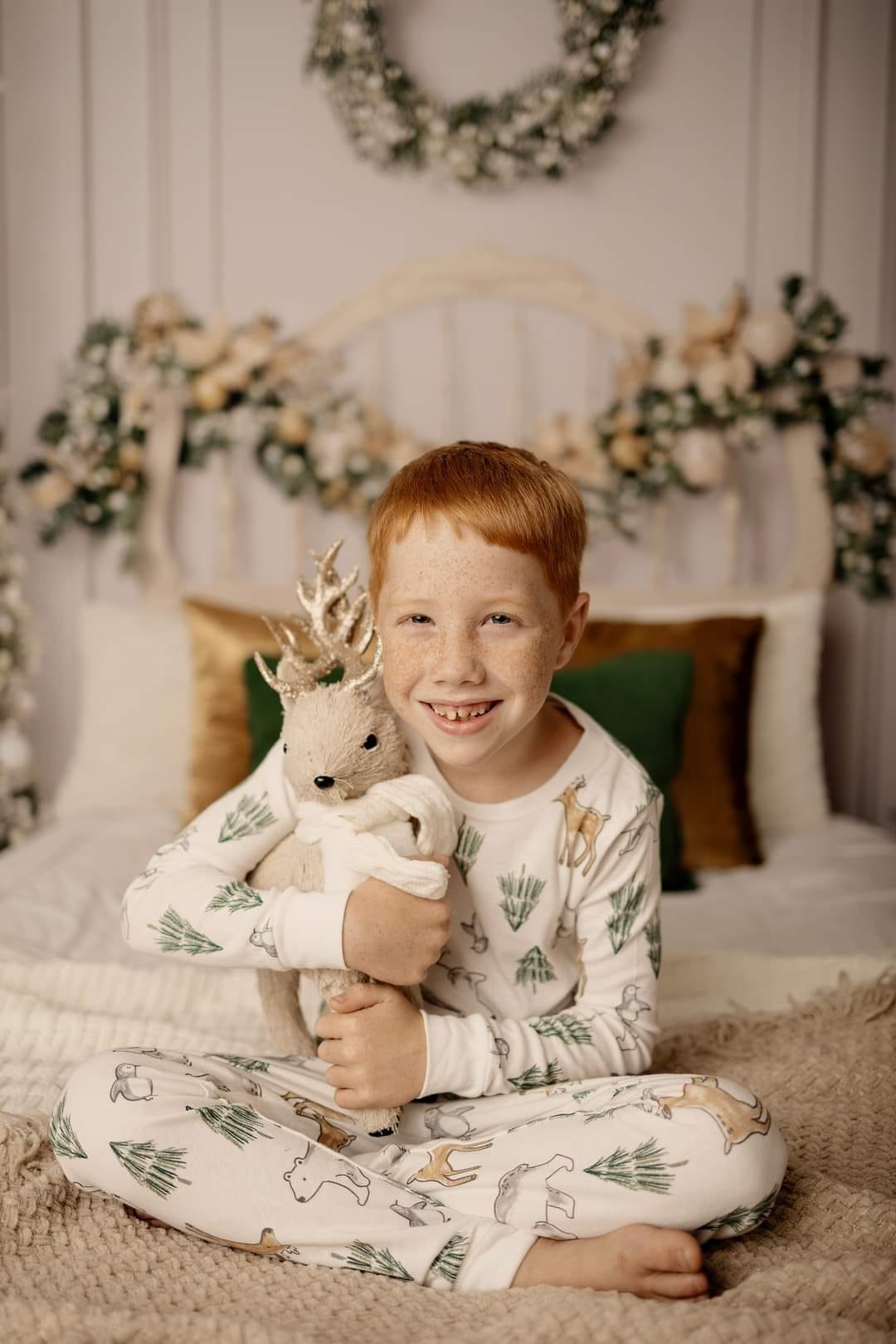 Elegant Gold Headboard