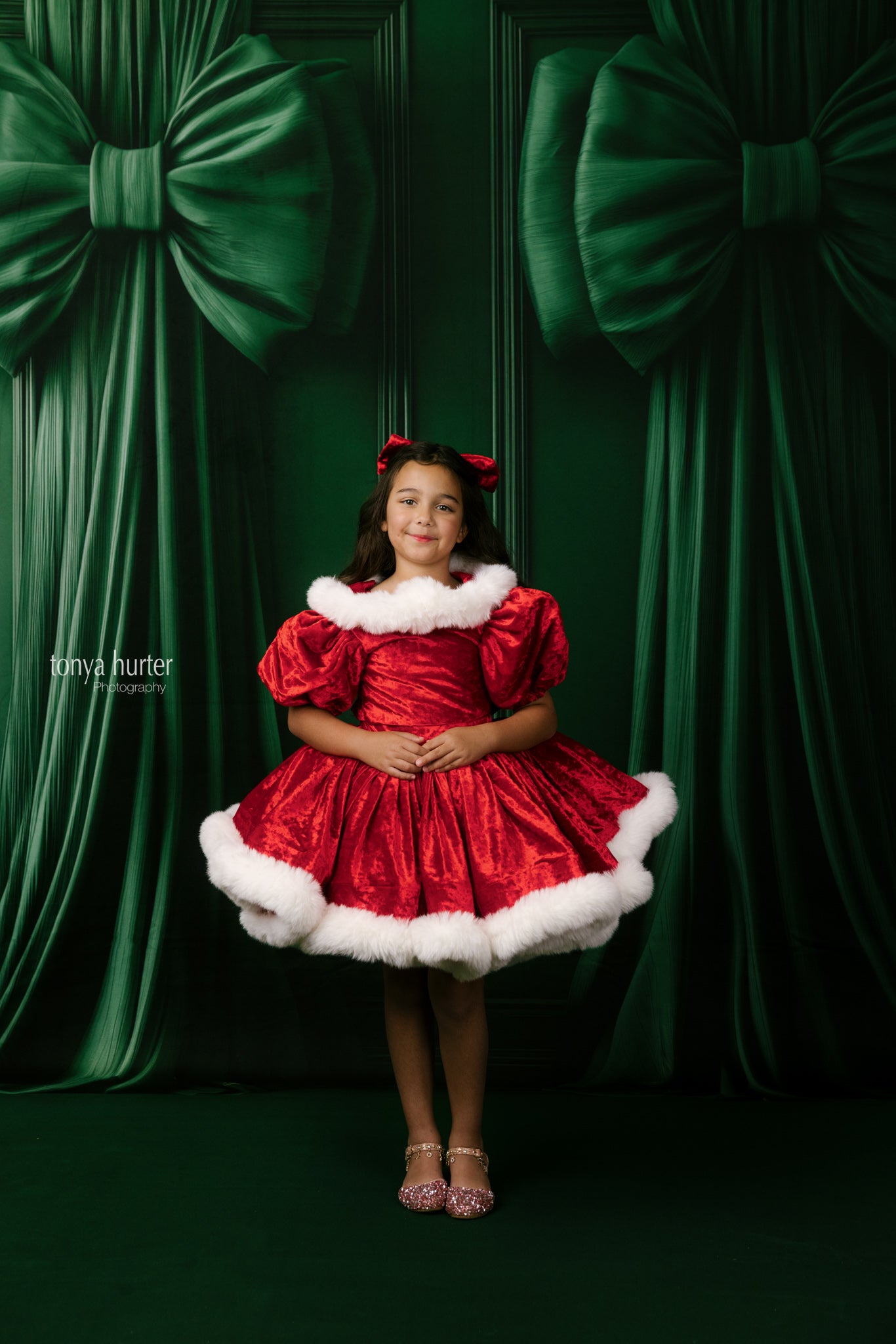 Emerald Bows - With Sweep Option