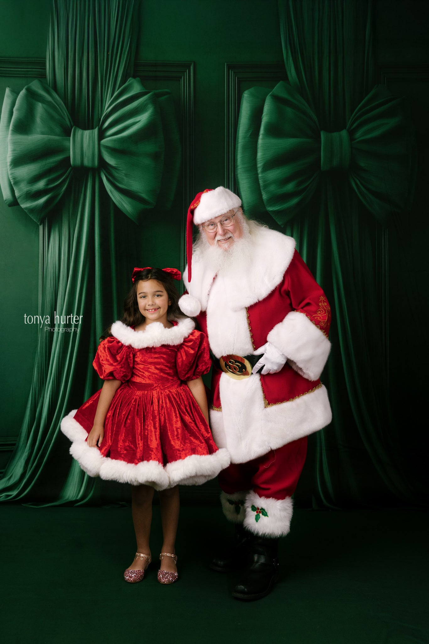 Emerald Bows - With Sweep Option