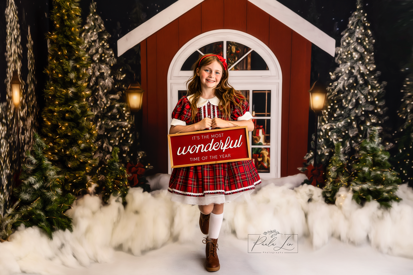 Christmas Cottage 2pc Room