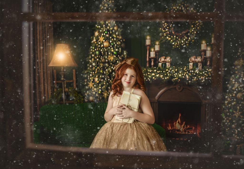 Gold & Greens Classic Christmas Mantle - Room