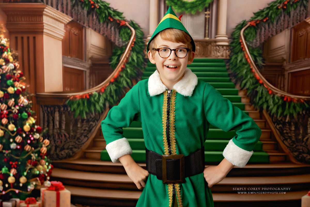 Grand Holiday Staircase - Green Carpet - with Sweep Option